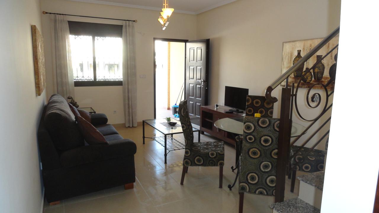 He Amalia-Quesada Apartment กิวดาด เกซาดา ภายนอก รูปภาพ